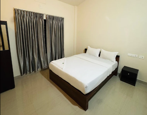 Misty Ridge Resort comfortable bedroom suite in Vythiri Wayanad